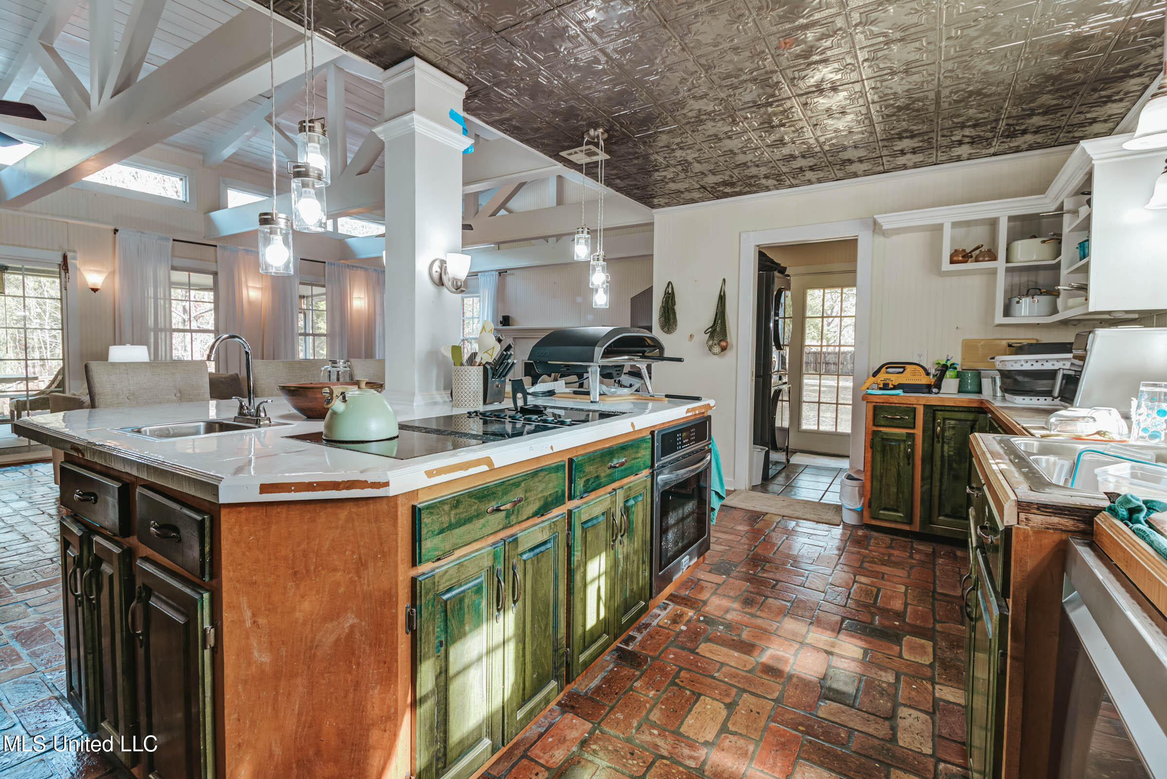 3016 Ed Parker Road Moss Point, MS 39562 - Photo 20 of 91 3016 Ed Parker Rd (17)