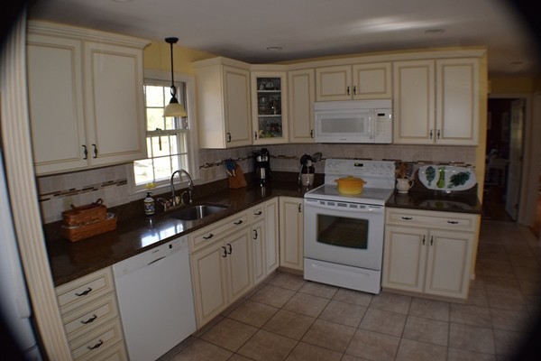 53 Countryside Road Grafton, MA 01536 - Photo 1 of 30 Gallery Image 1