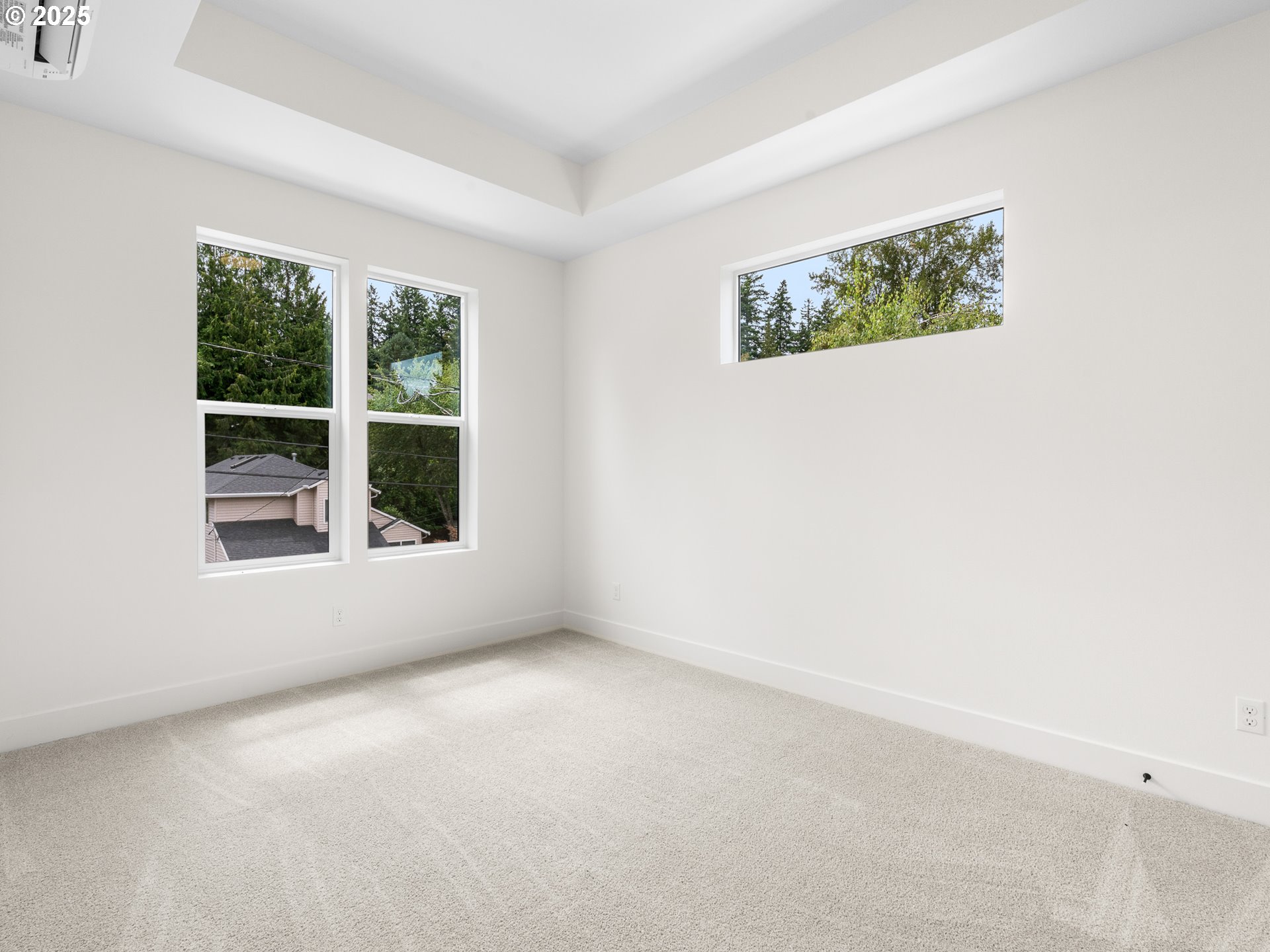 3611 Southwest Logan Street Portland, OR 97219 - Photo 14 of 21 Gallery Image 14