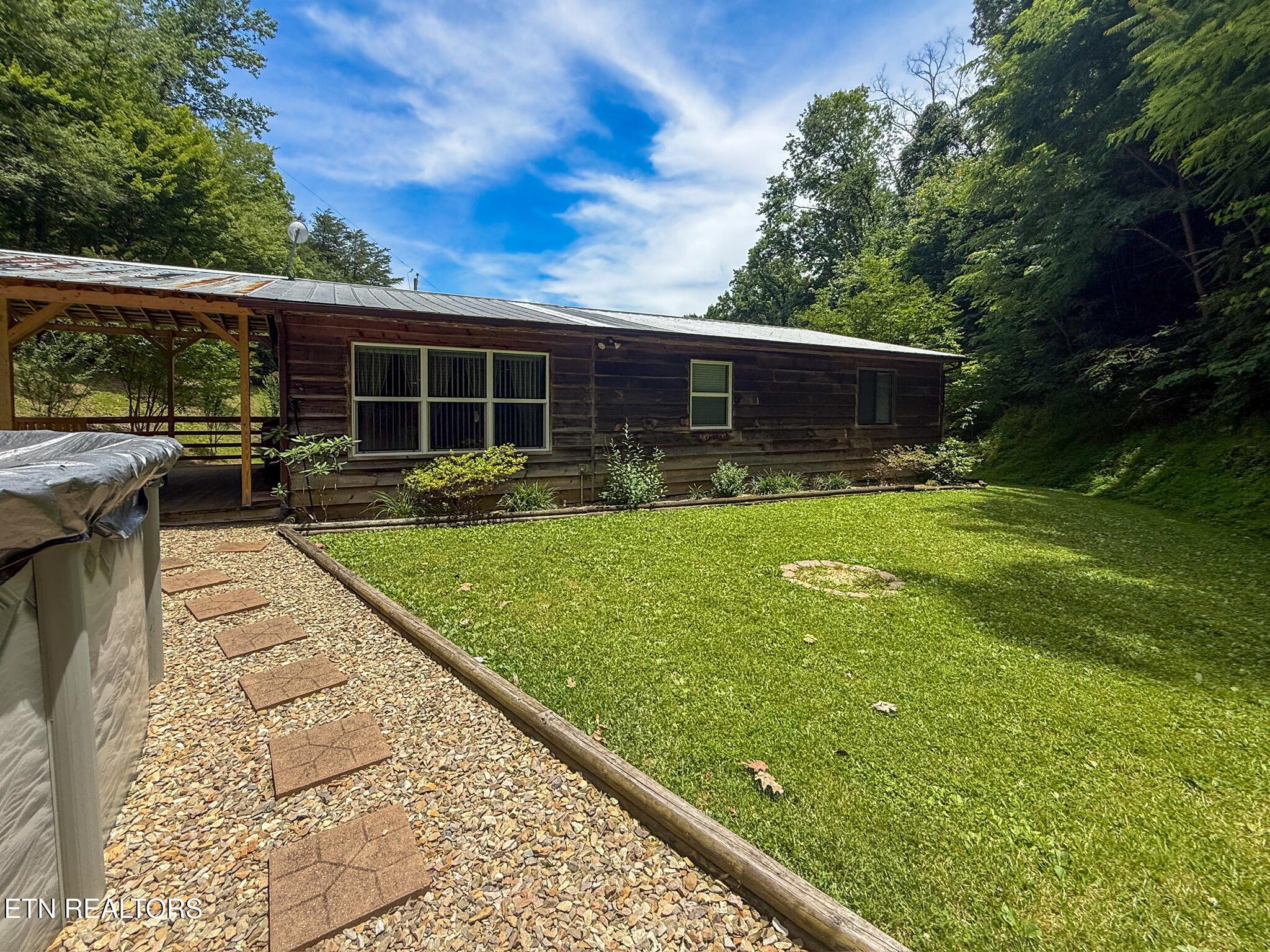 975 Roman Way Cosby, TN 37722 - Photo 26 of 36 IMG_0838