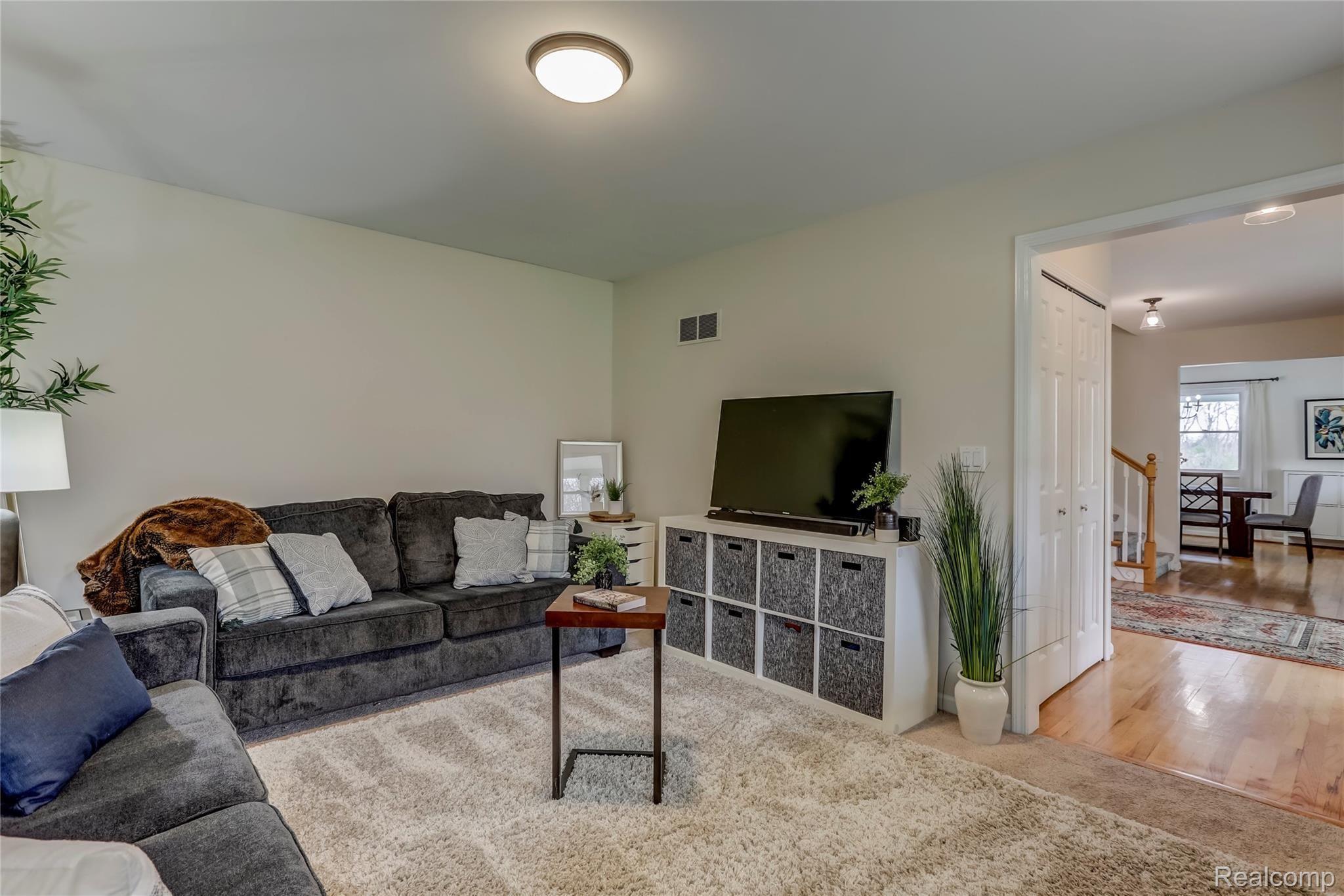 2695 Chilson Road Howell, MI 48843 - Photo 6 of 50 Carpet throughout with access to the foyer