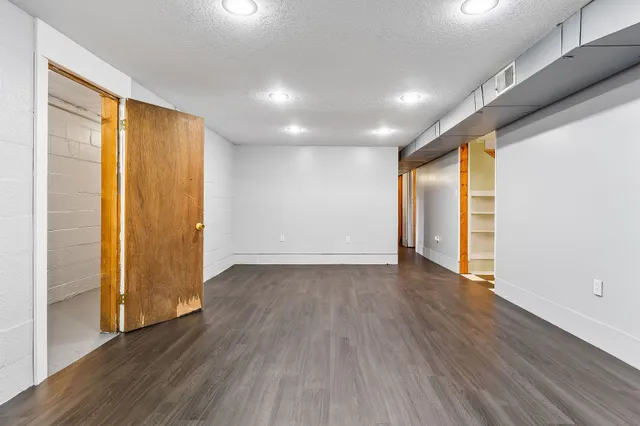 $375,000 | 571 Larry Davis Road, Spencer, TN 38585