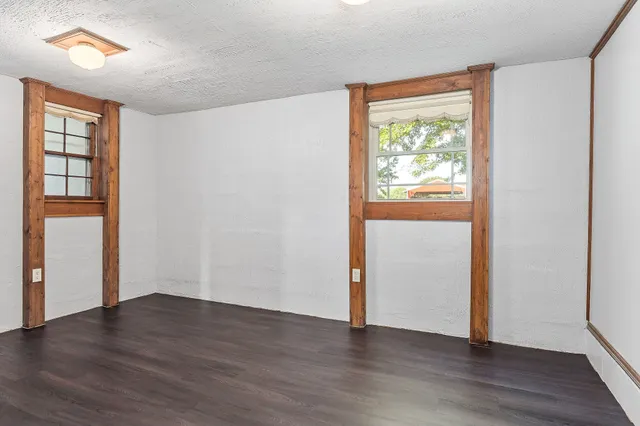 $375,000 | 571 Larry Davis Road, Spencer, TN 38585