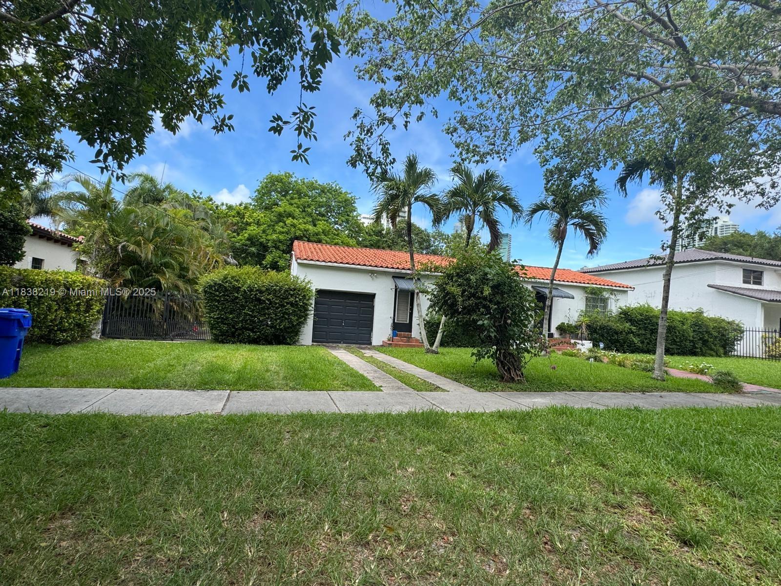 141 Southwest 20th Road Miami, FL 33129 - Photo 3 of 9