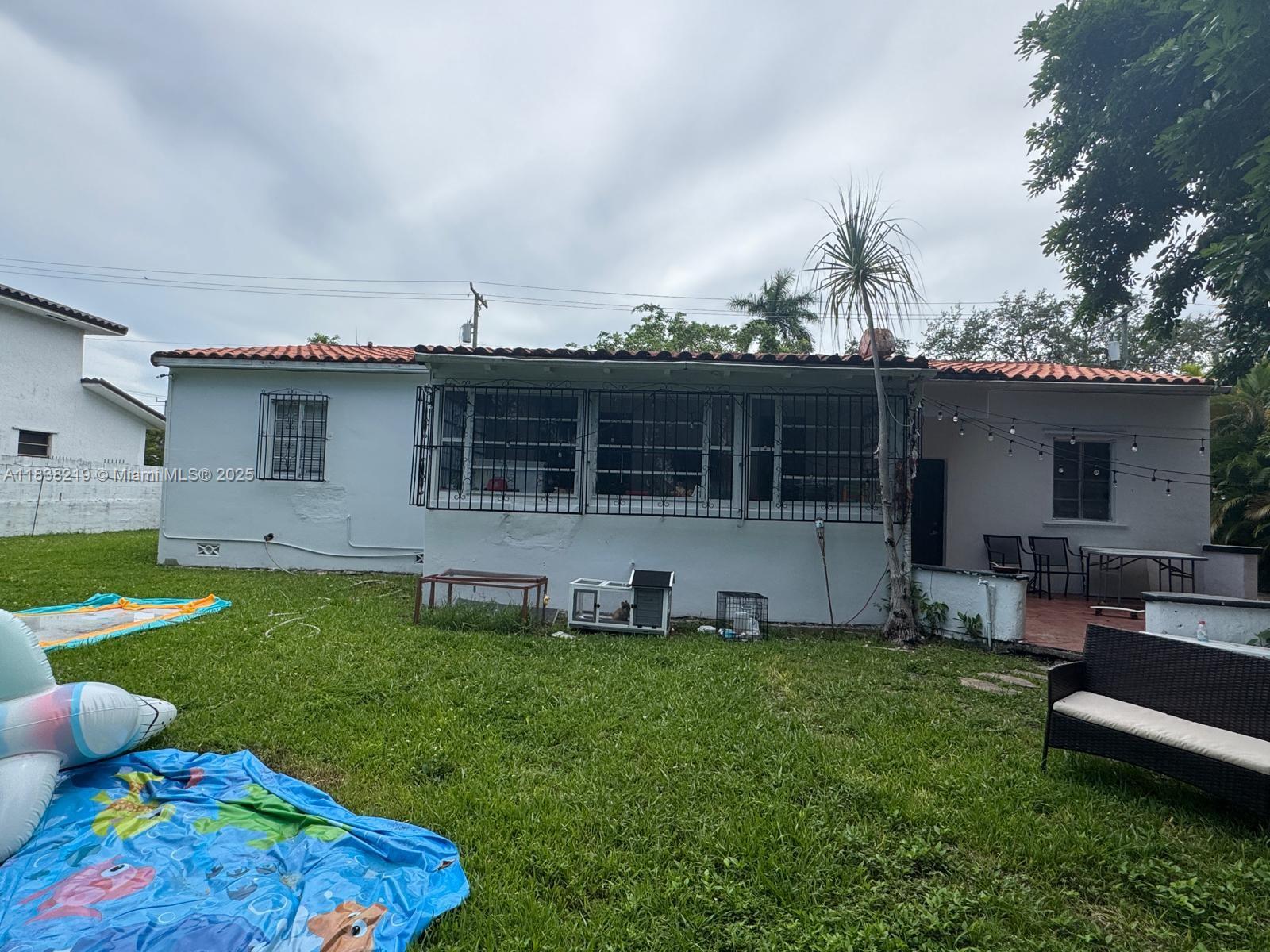 141 Southwest 20th Road Miami, FL 33129 - Photo 6 of 9