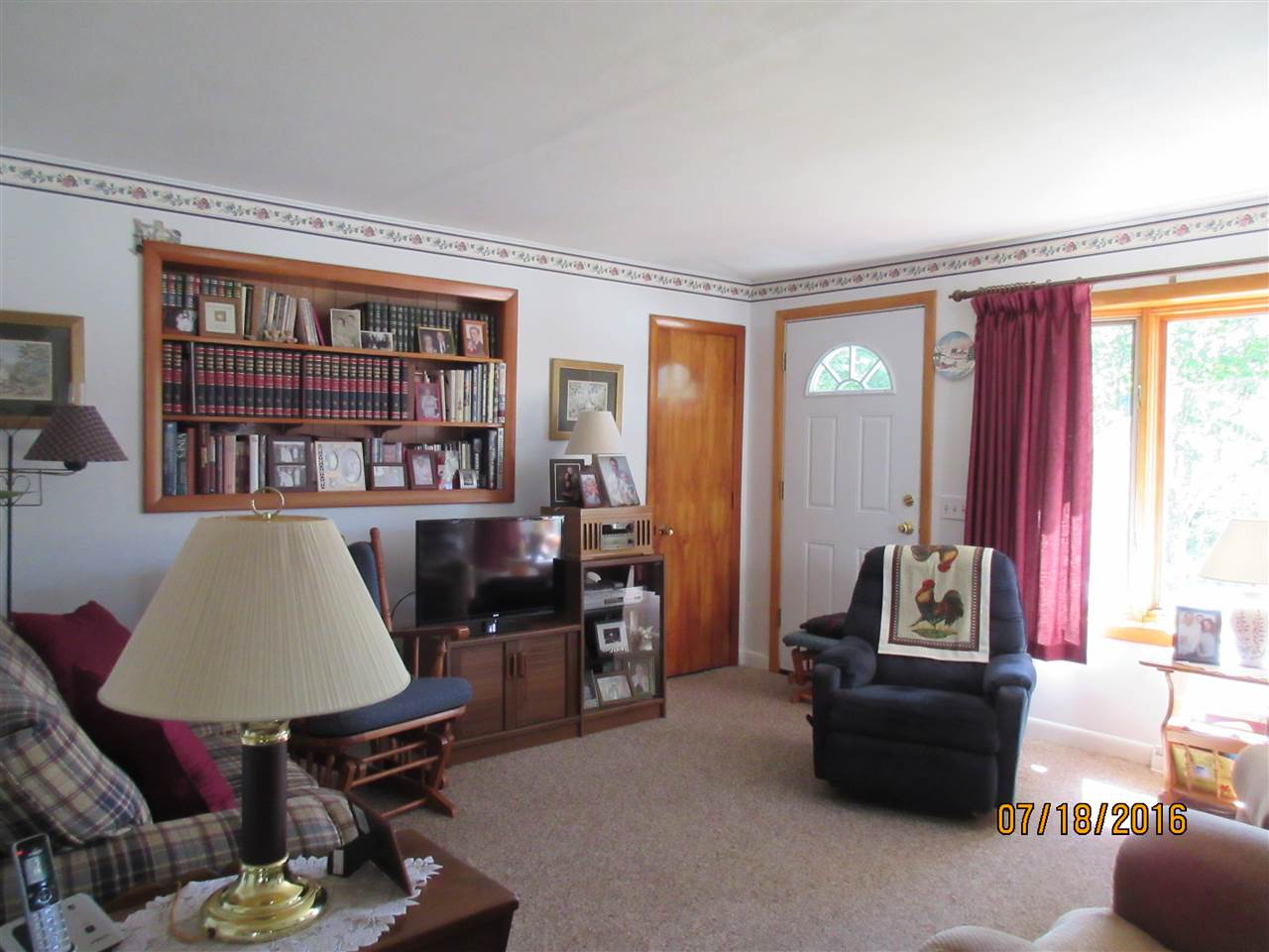209 Washington Street Rochester, NH 03867 - Photo 3 of 13