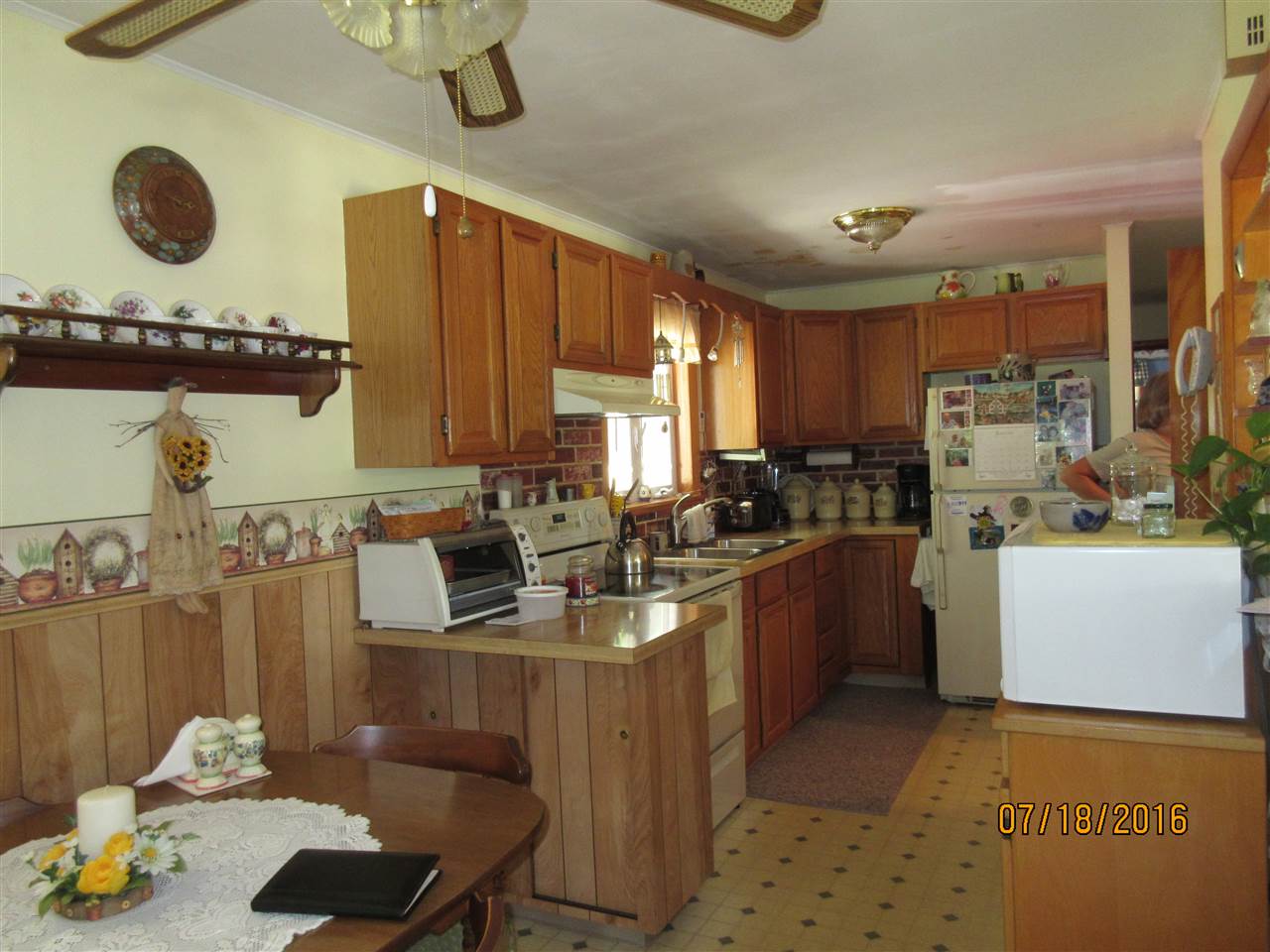 209 Washington Street Rochester, NH 03867 - Photo 4 of 13