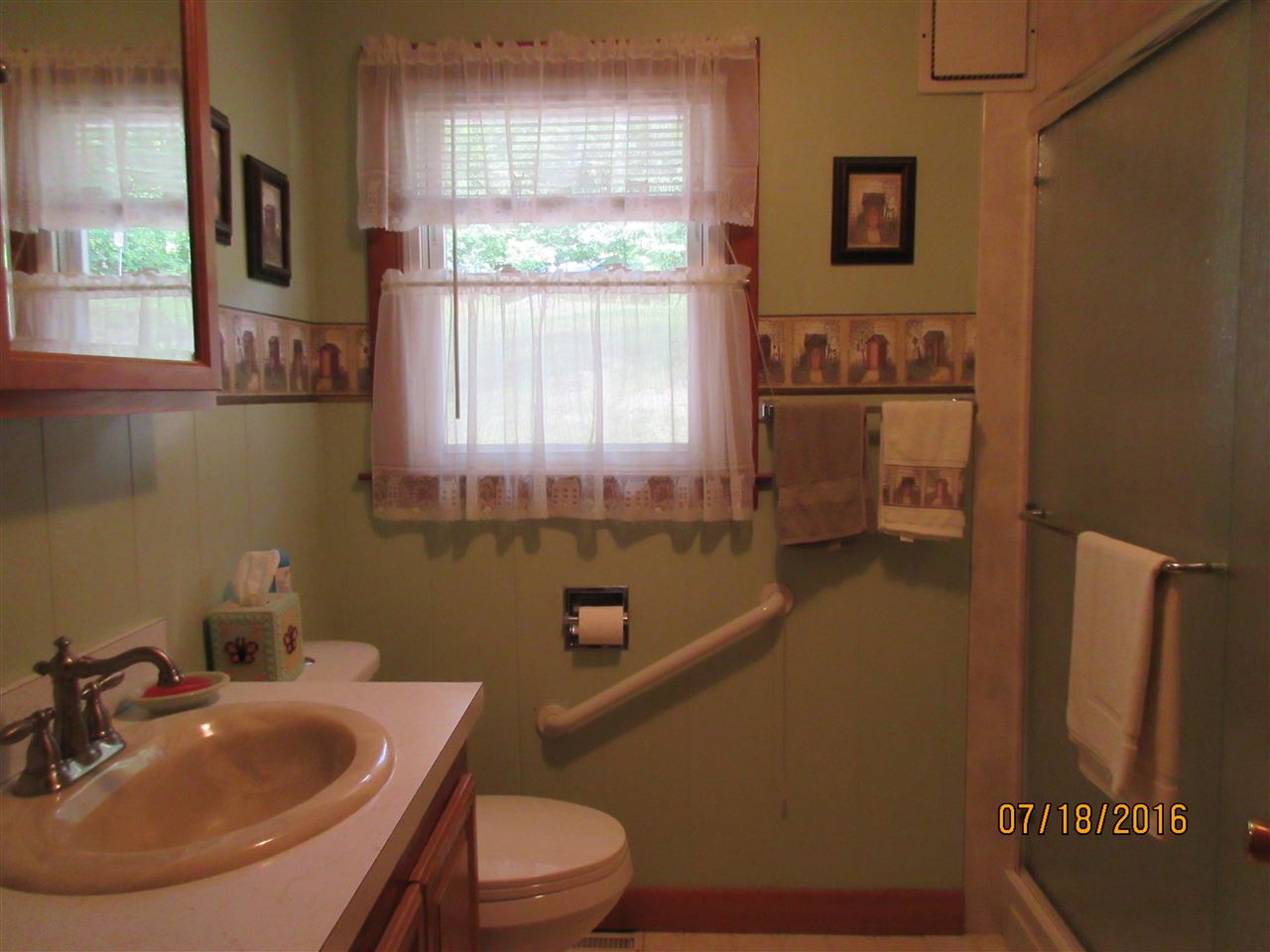 209 Washington Street Rochester, NH 03867 - Photo 10 of 13