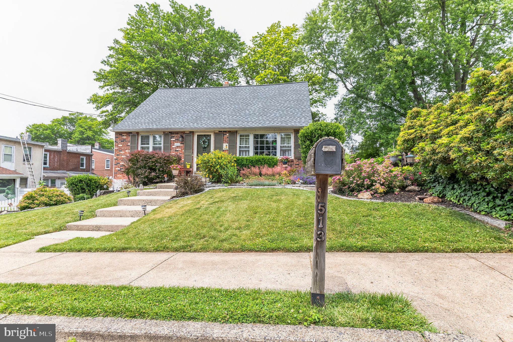 513 Spring Street Royersford, PA 19468 - Photo 2 of 29 Great curb appeal!