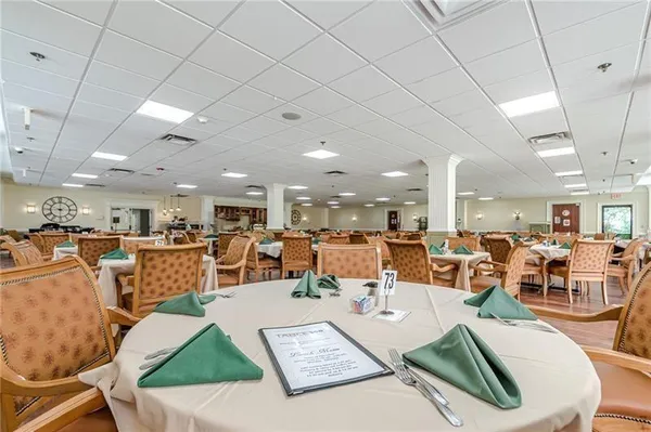 $2,550 | 300 Johnson Ferry Road, Unit A610, Atlanta, GA 30328