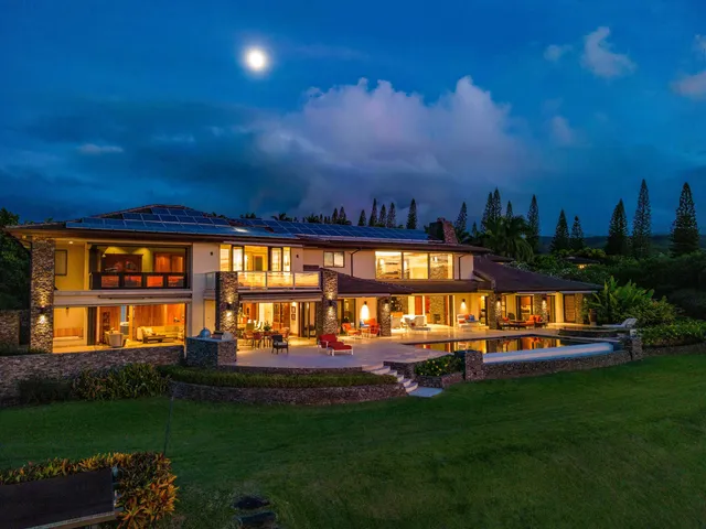 $15,600,000 | 203 Plantation Club Drive, Lahaina, HI 96761