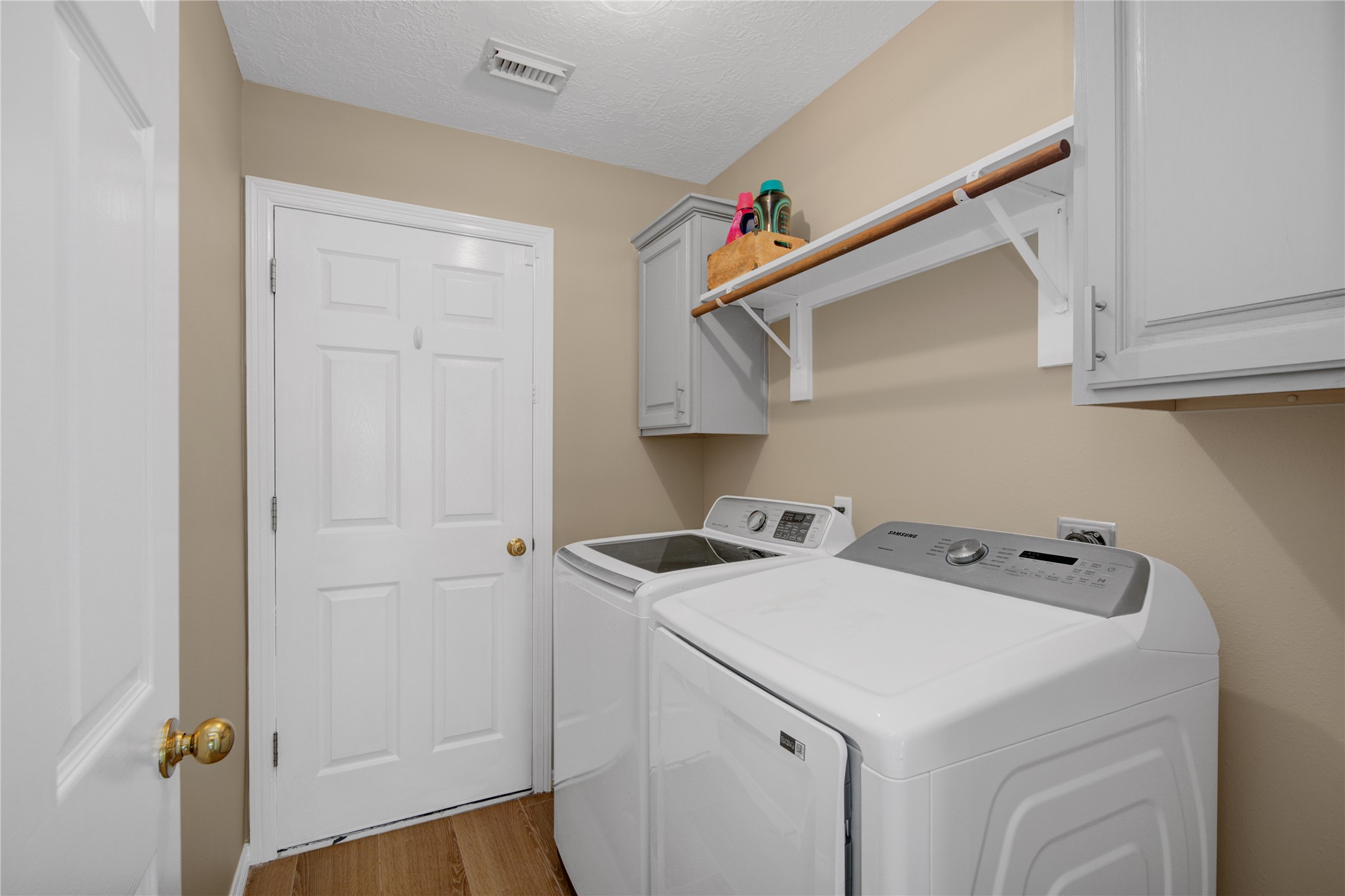 8507 Discus Drive Humble, TX 77346 - Photo 29 of 42 Laundry inside