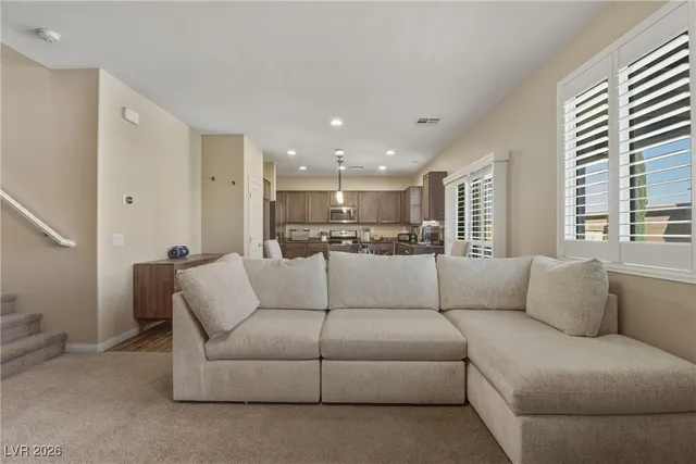 $539,999 | 94 Cascade River Street, Las Vegas, NV 89148