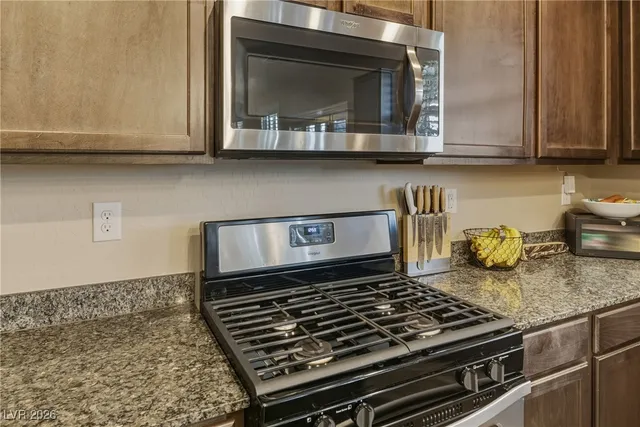 $539,999 | 94 Cascade River Street, Las Vegas, NV 89148