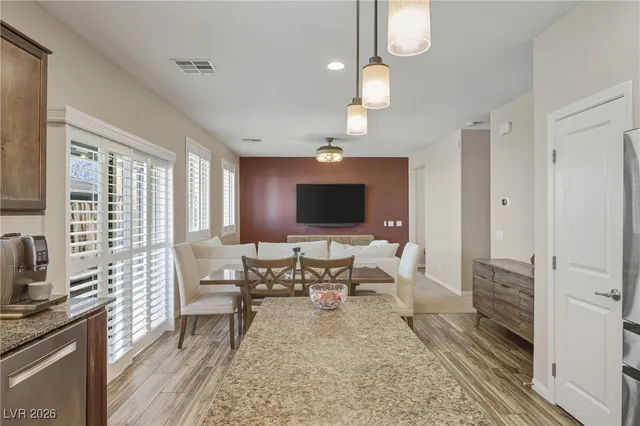 $539,999 | 94 Cascade River Street, Las Vegas, NV 89148