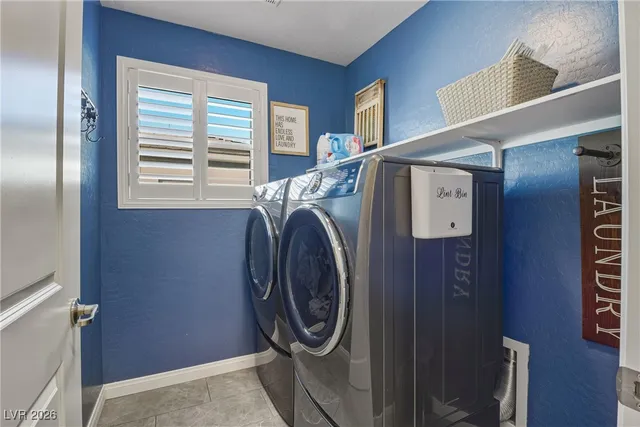 $539,999 | 94 Cascade River Street, Las Vegas, NV 89148