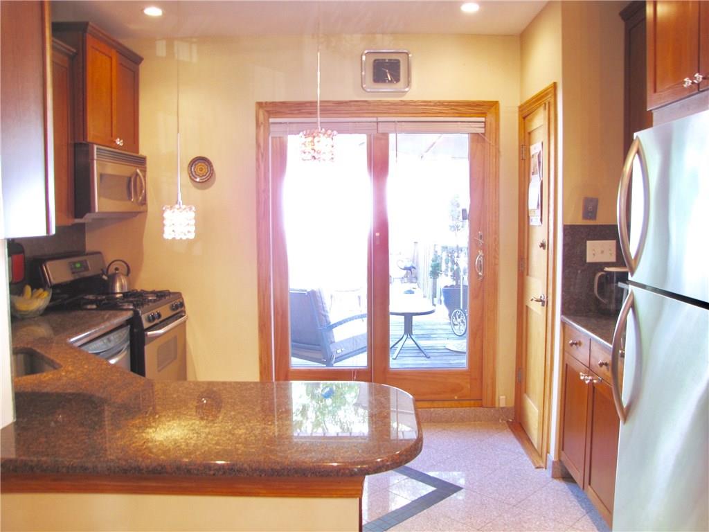7509 Colonial Road Brooklyn, NY 11209 - Photo 4 of 18 Gallery Image 4