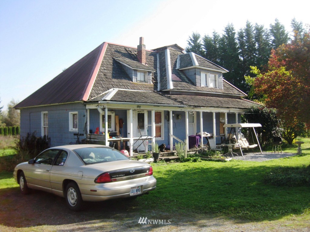 424 East Laurel Road Bellingham, WA 98226 - Photo 1 of 10
