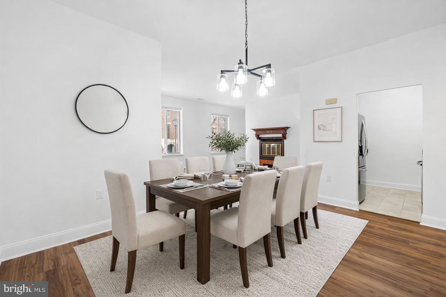 13 Andrew Place, Unit R103 Baltimore, MD 21201 - Photo 13 of 38 Virtually Staged Dining Room