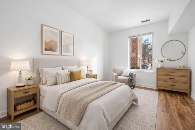 $2,250 | 13 Andrew Place, Unit R103, Baltimore, MD 21201