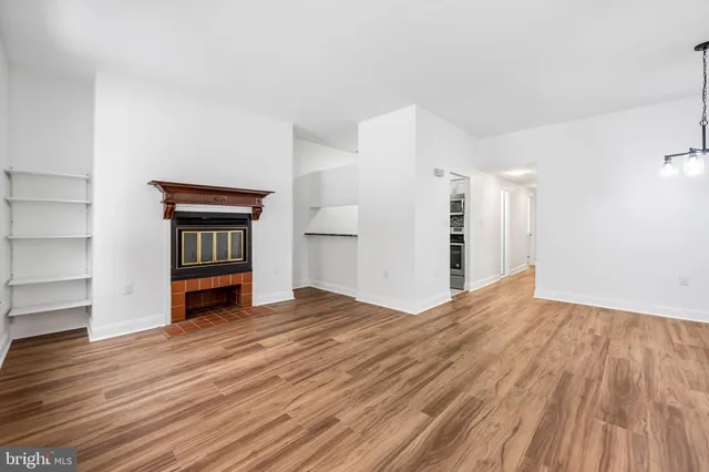 $2,250 | 13 Andrew Place, Unit R103, Baltimore, MD 21201