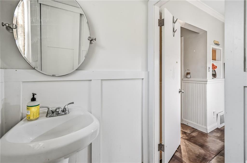 371 Case Avenue Sharon, PA 16146 - Photo 15 of 41 a bathroom with a sink and a mirror