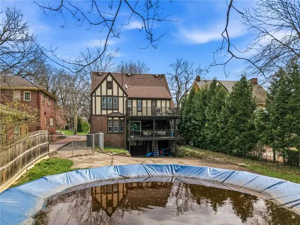 $379,000 | 371 Case Avenue, Sharon, PA 16146