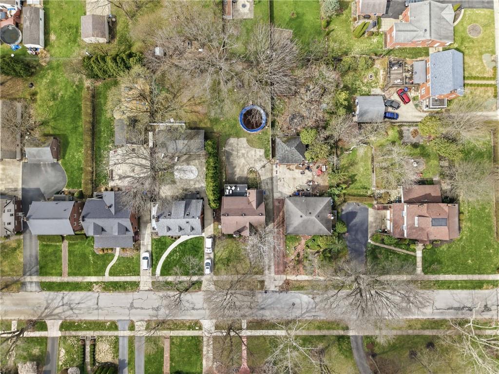 371 Case Avenue Sharon, PA 16146 - Photo 38 of 41 an aerial view of waterside residential houses