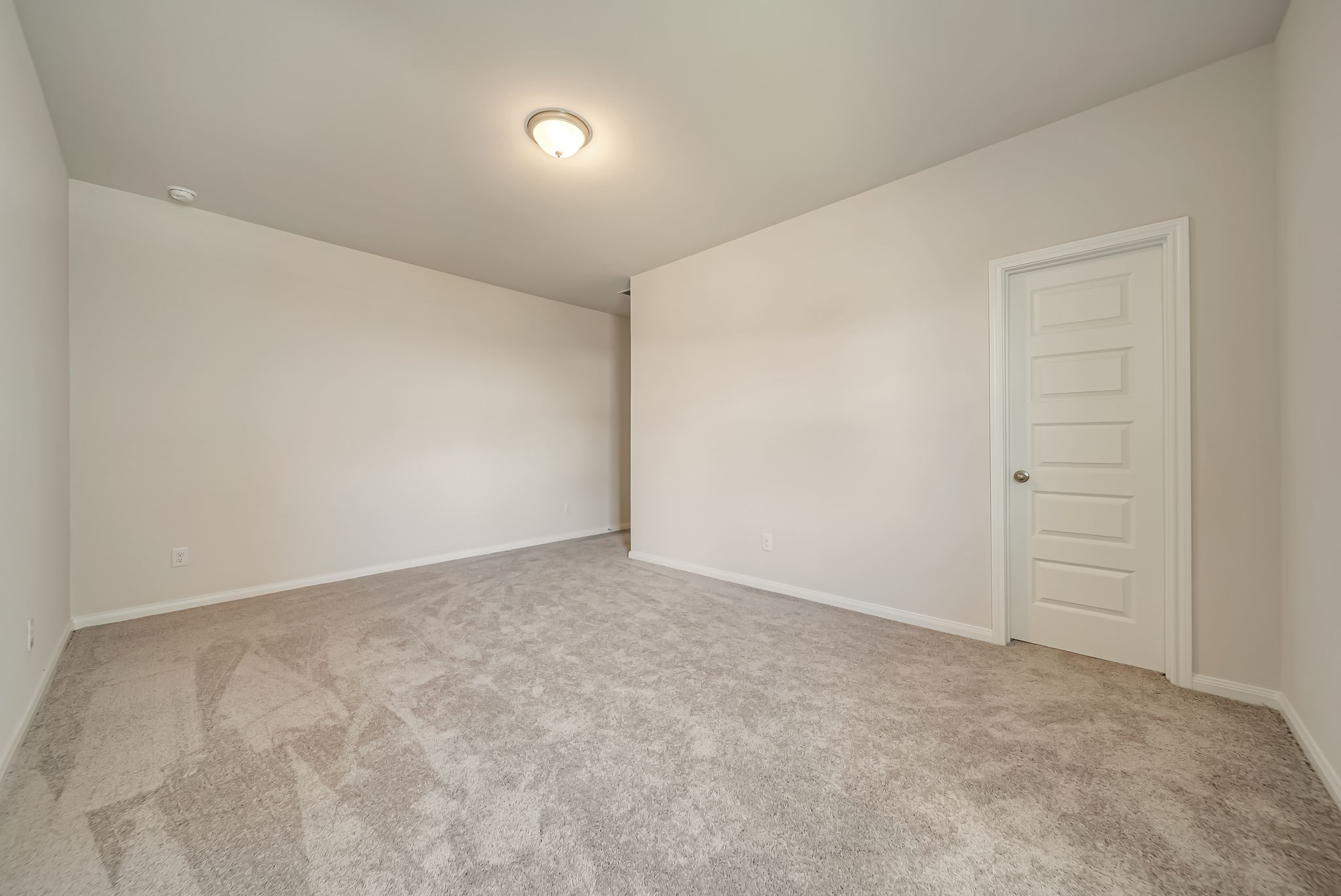 20642 Dynamic Court Humble, TX 77338 - Photo 26 of 32 Bedroom 2 with ensuite
