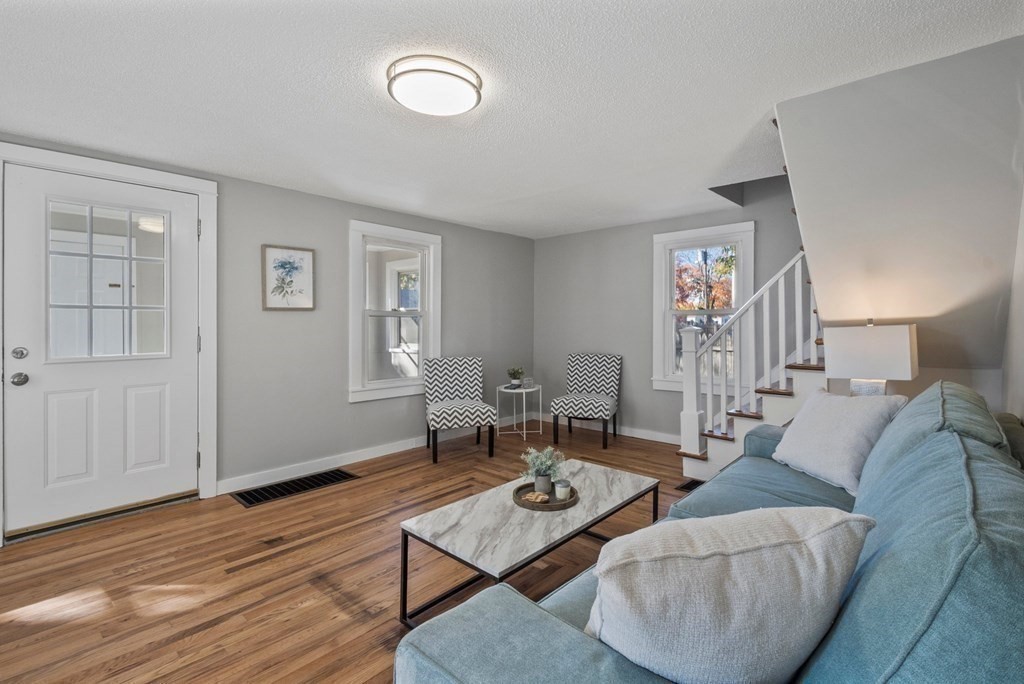 77 Phillips Avenue Springfield, MA 01119 - Photo 20 of 41
