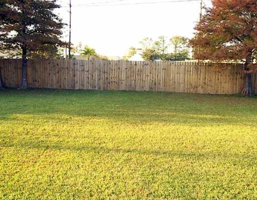 1505 Kings Row Slidell, LA 70461 - Photo 11 of 12 Gallery Image 11