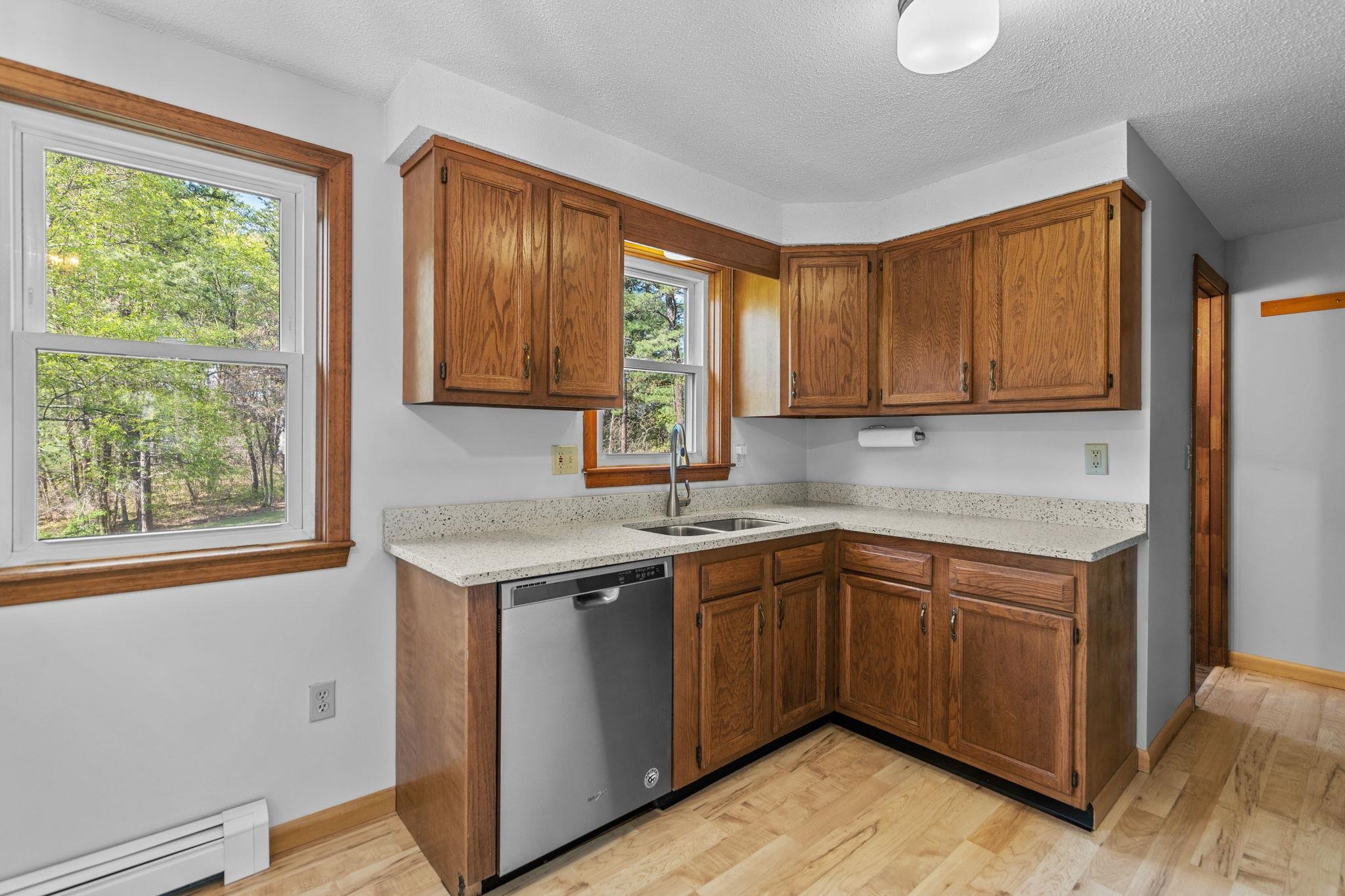 3 Cub Circle, Unit 4 Amherst, NH 03031 - Photo 12 of 40 Gallery Image 12