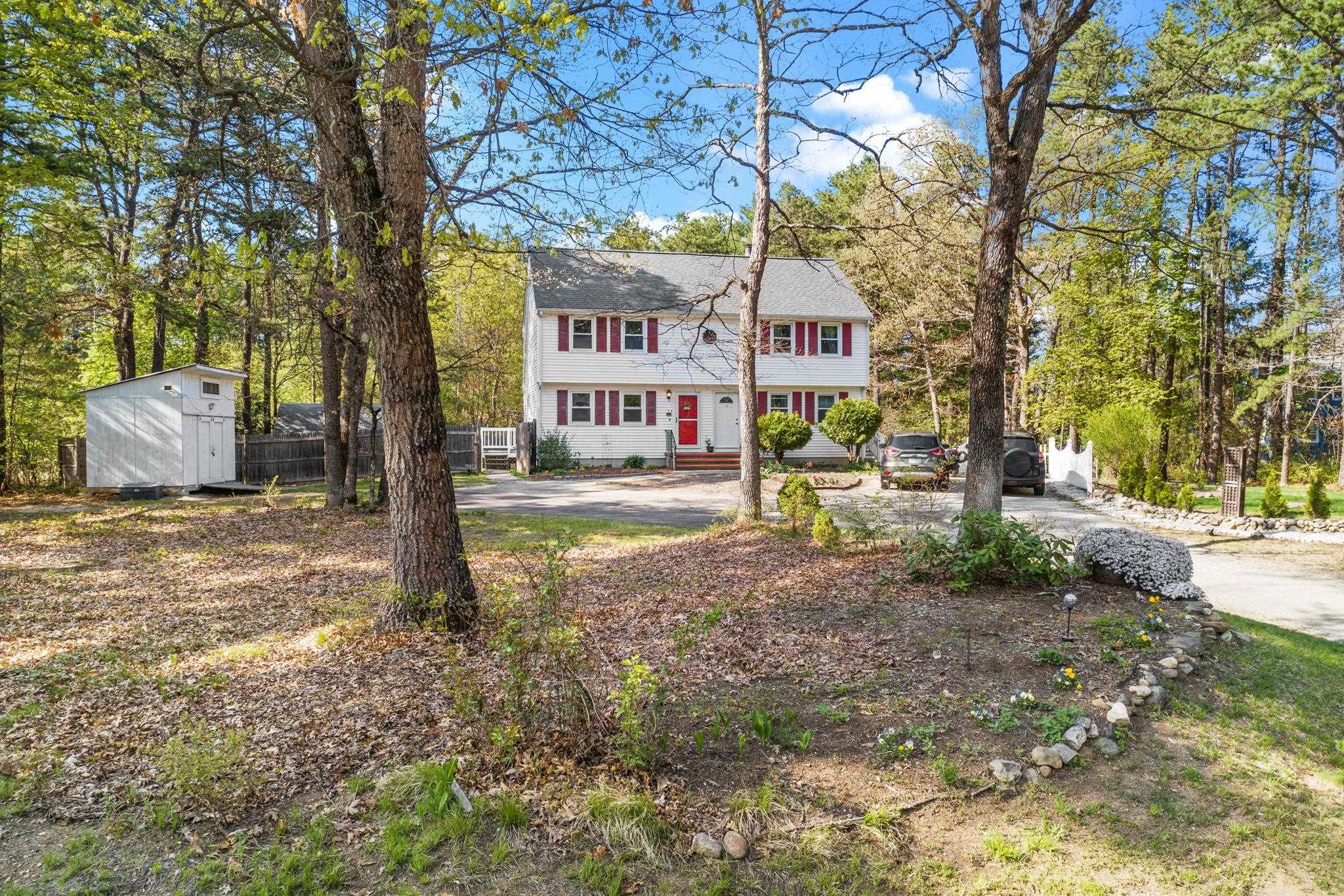 3 Cub Circle, Unit 4 Amherst, NH 03031 - Photo 3 of 40 Gallery Image 3