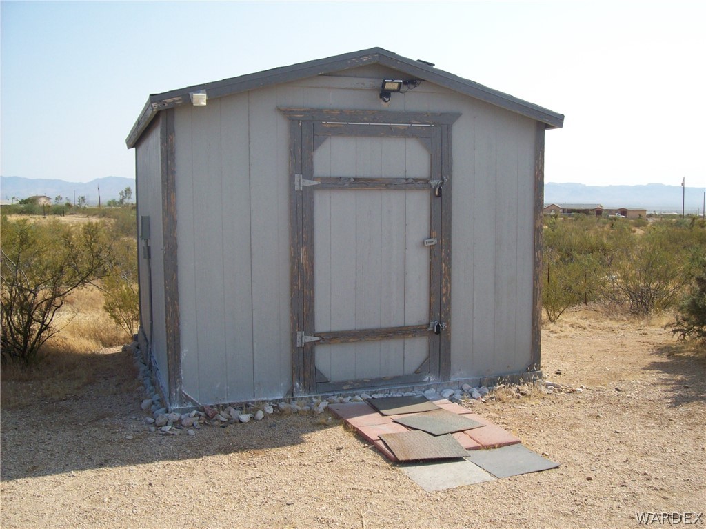 2628 Kaibab Road Golden Valley, AZ 86413 - Photo 7 of 30