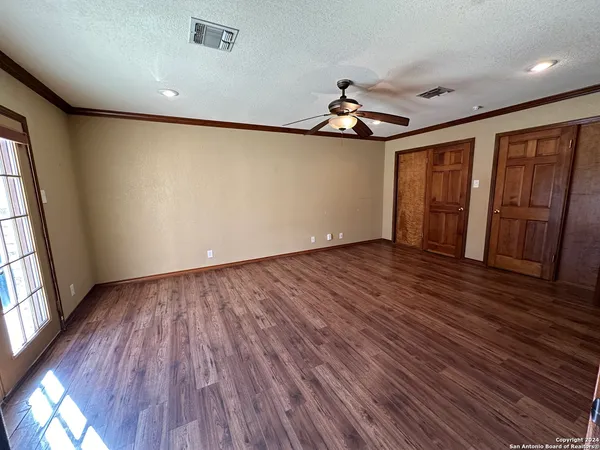 $1,750 | 6461 Firestone Parkway, San Antonio, TX 78244
