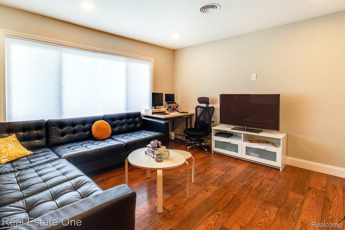 11565 34 Mile Road Romeo, MI 48065 - Photo 7 of 49 Gallery Image 7