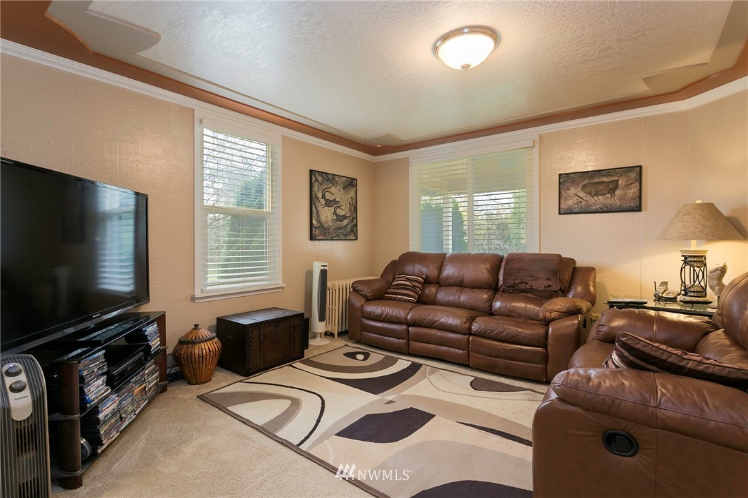 4226 Pickett Road Bellingham, WA 98226 - Photo 12 of 25 Gallery Image 12