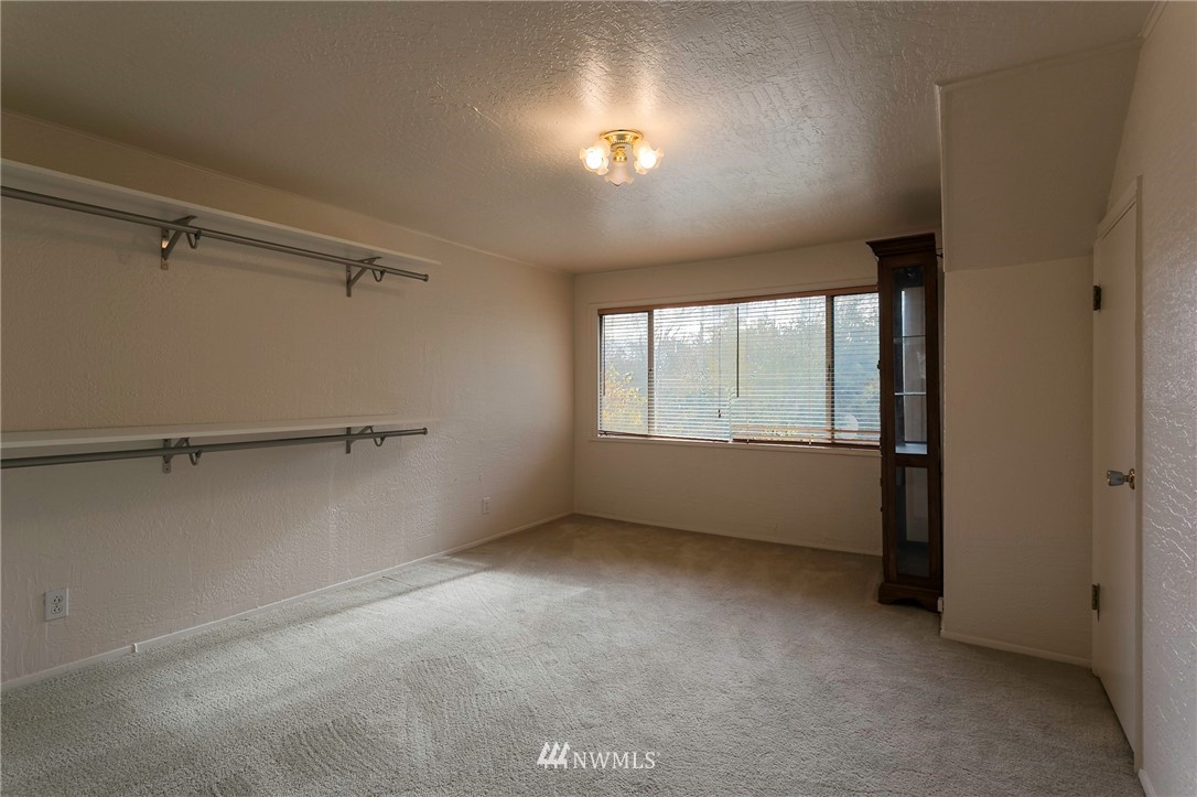 4226 Pickett Road Bellingham, WA 98226 - Photo 14 of 25 Gallery Image 14
