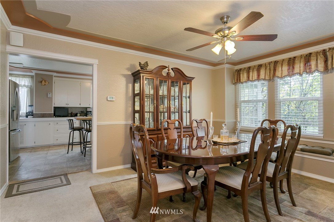 4226 Pickett Road Bellingham, WA 98226 - Photo 4 of 25 Gallery Image 4