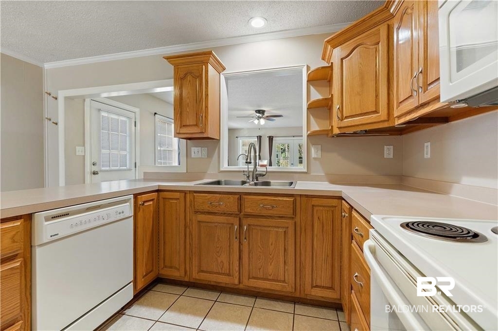 8070 Domain Street Mobile, AL 36619 - Photo 7 of 32