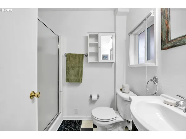 $385,000 | 157 Hansen Lane, Eugene, OR 97404