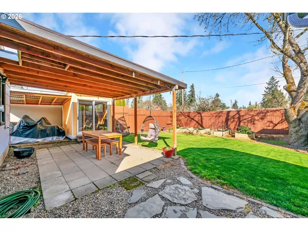 $385,000 | 157 Hansen Lane, Eugene, OR 97404