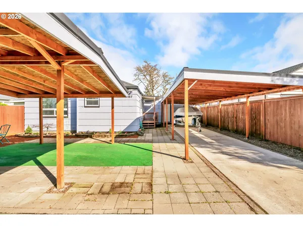 $385,000 | 157 Hansen Lane, Eugene, OR 97404