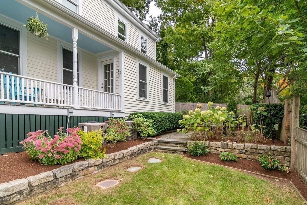 15 Howe Street Wellesley, MA 02482 - Photo 20 of 21
