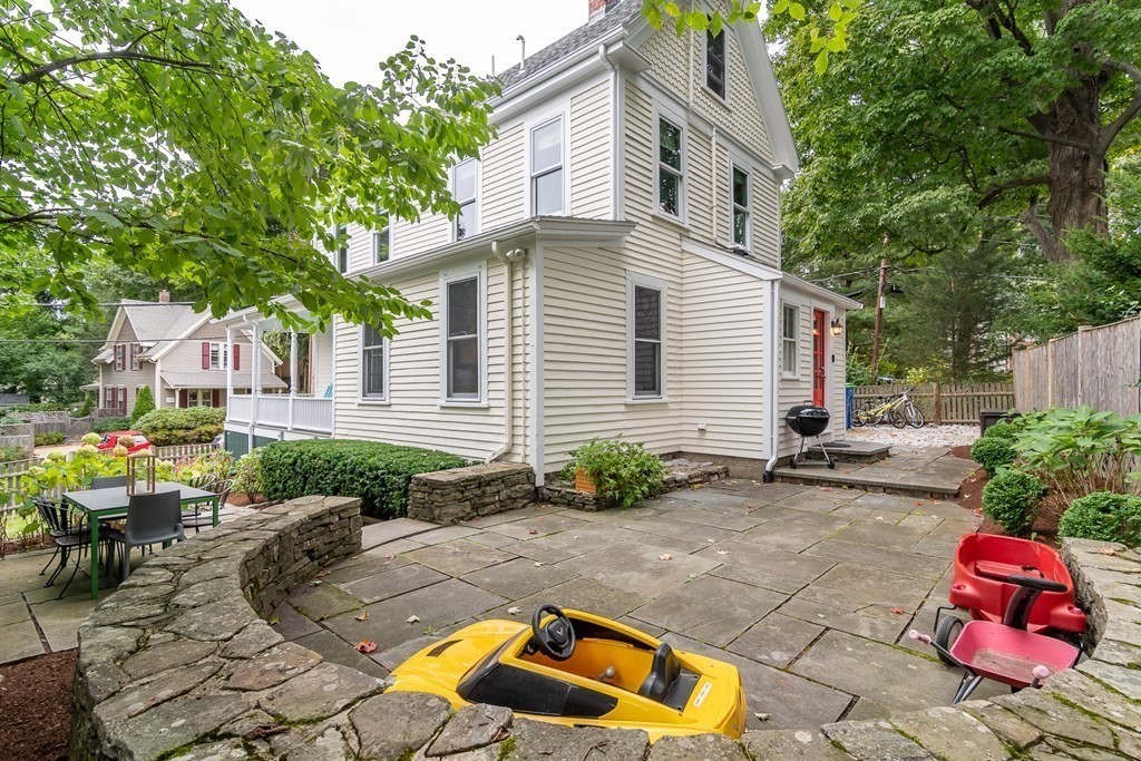 15 Howe Street Wellesley, MA 02482 - Photo 21 of 21