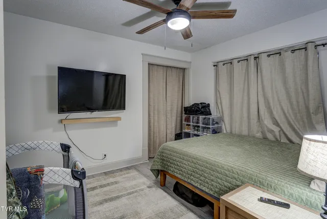 $185,000 | 220 New Avenue, Erwin, TN 37650