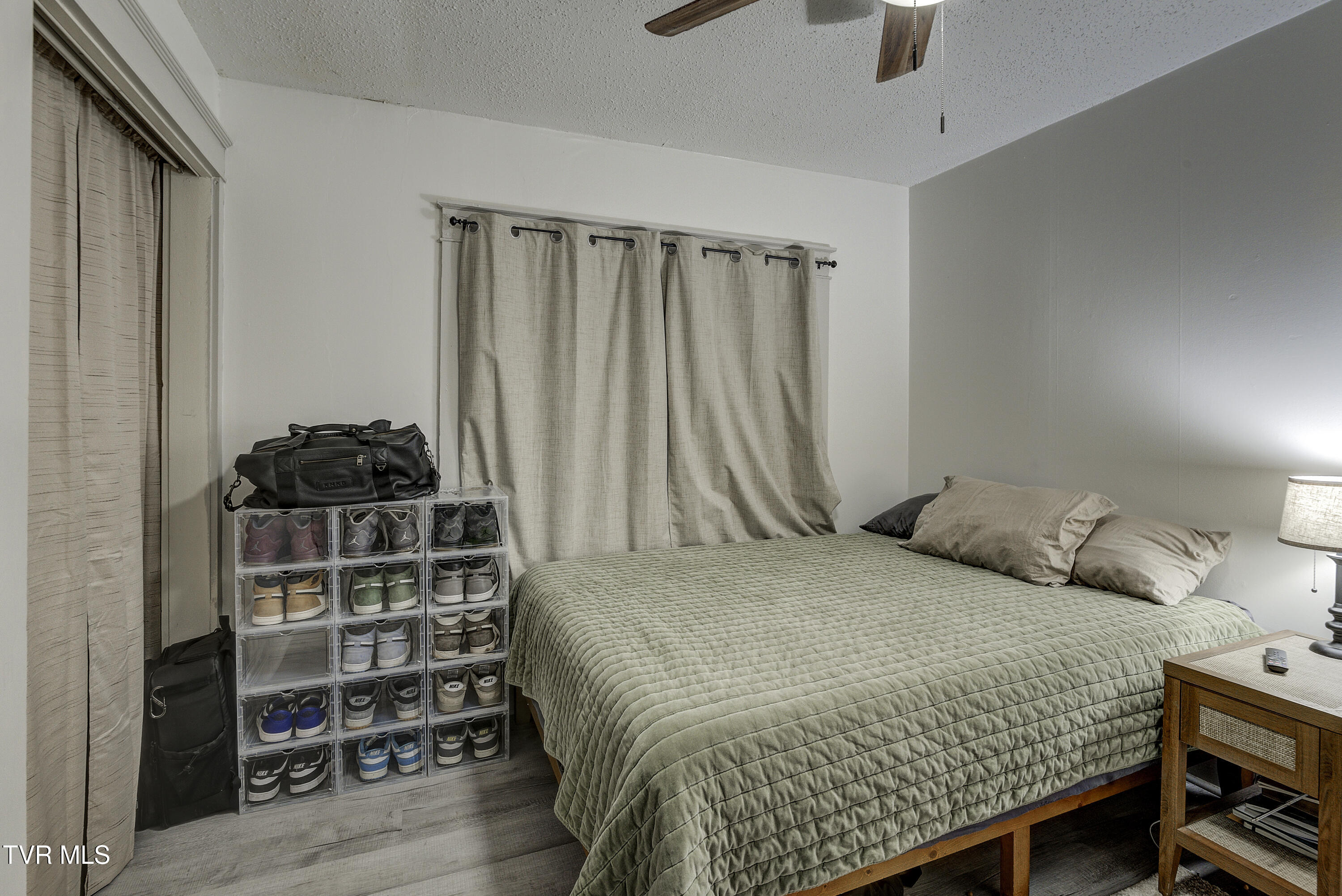 220 New Avenue Erwin, TN 37650 - Photo 20 of 25 NewAve-INTERIOR-14