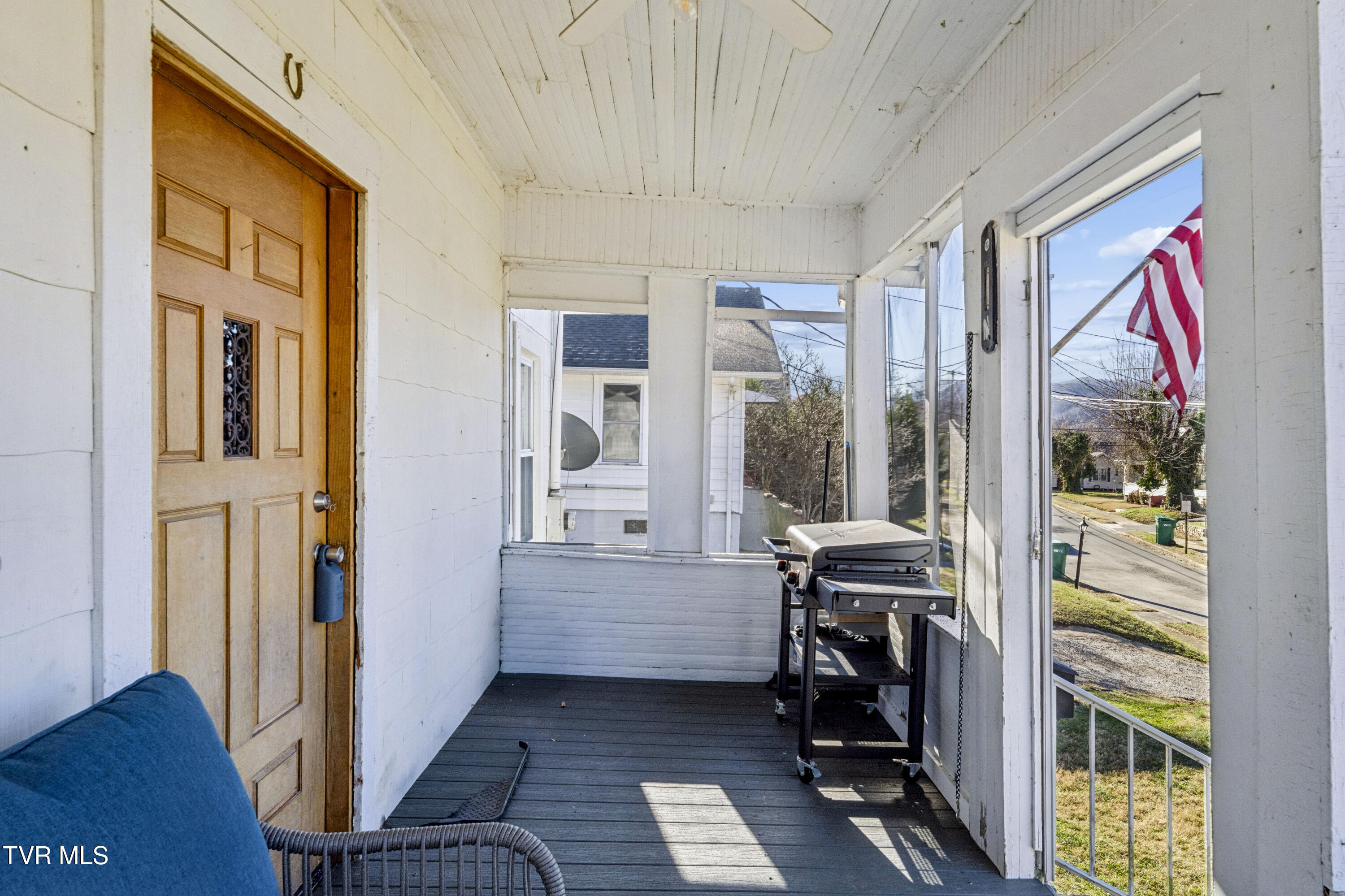 220 New Avenue Erwin, TN 37650 - Photo 7 of 25 New-EXTERIOR-3