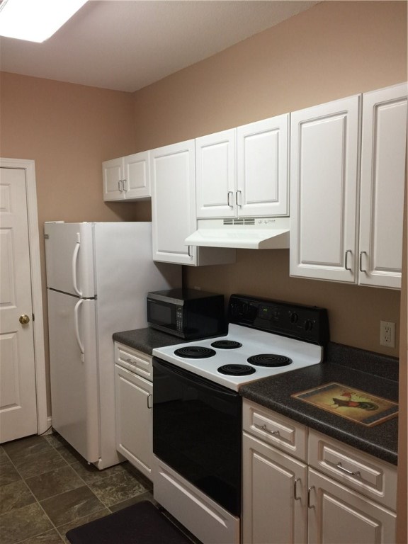 112 Mill Street, Unit 201 Woonsocket, RI 02895 - Photo 4 of 21