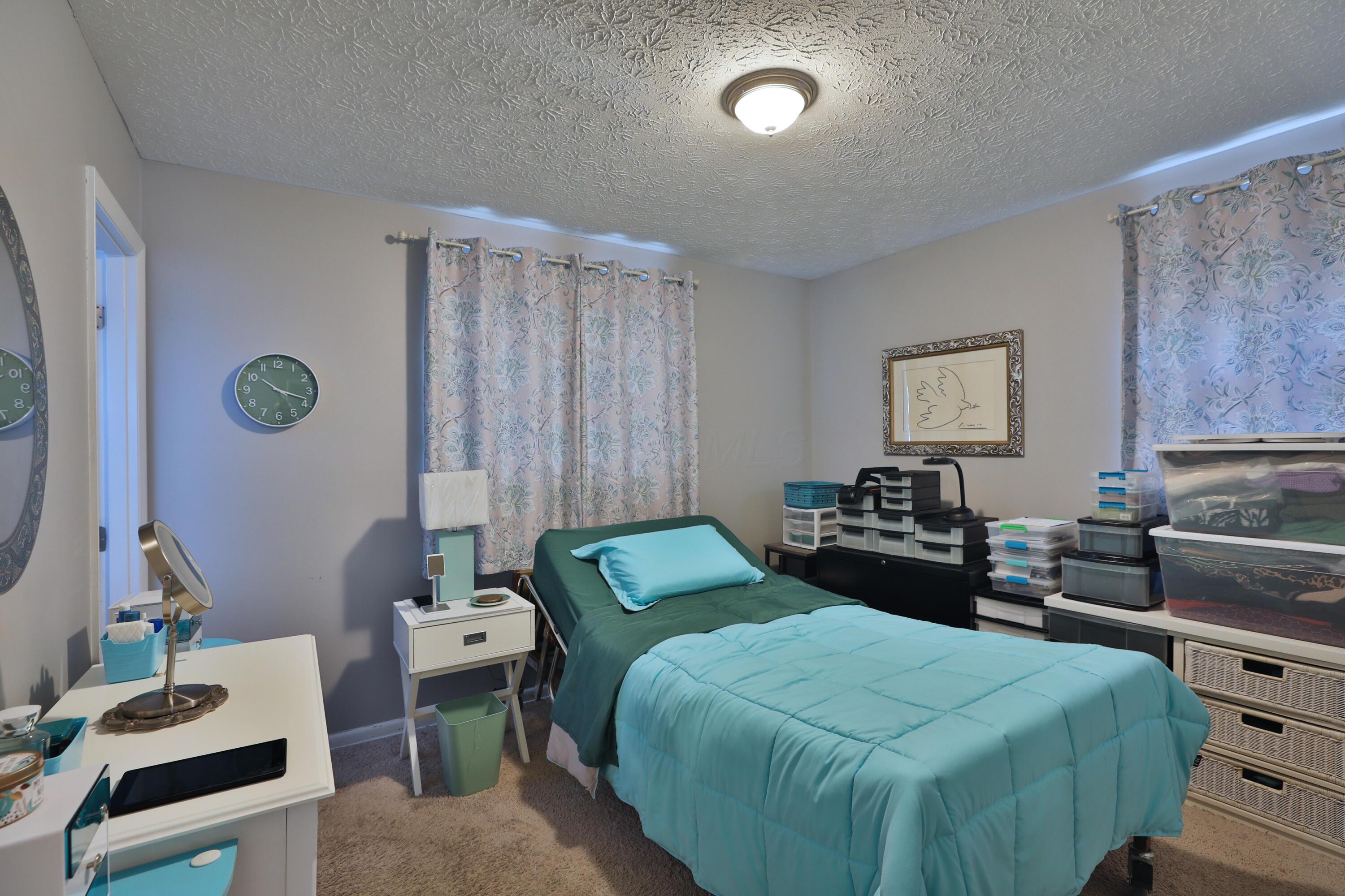 5717 Karl Road Columbus, OH 43229 - Photo 24 of 48 5717-Karl-22